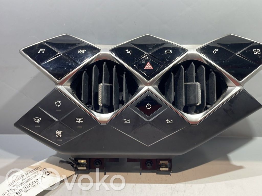 DS Automobiles 3 Crossback Climate control unit 
