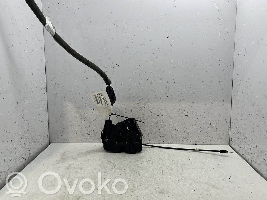 Takaoven lukko   825021381R