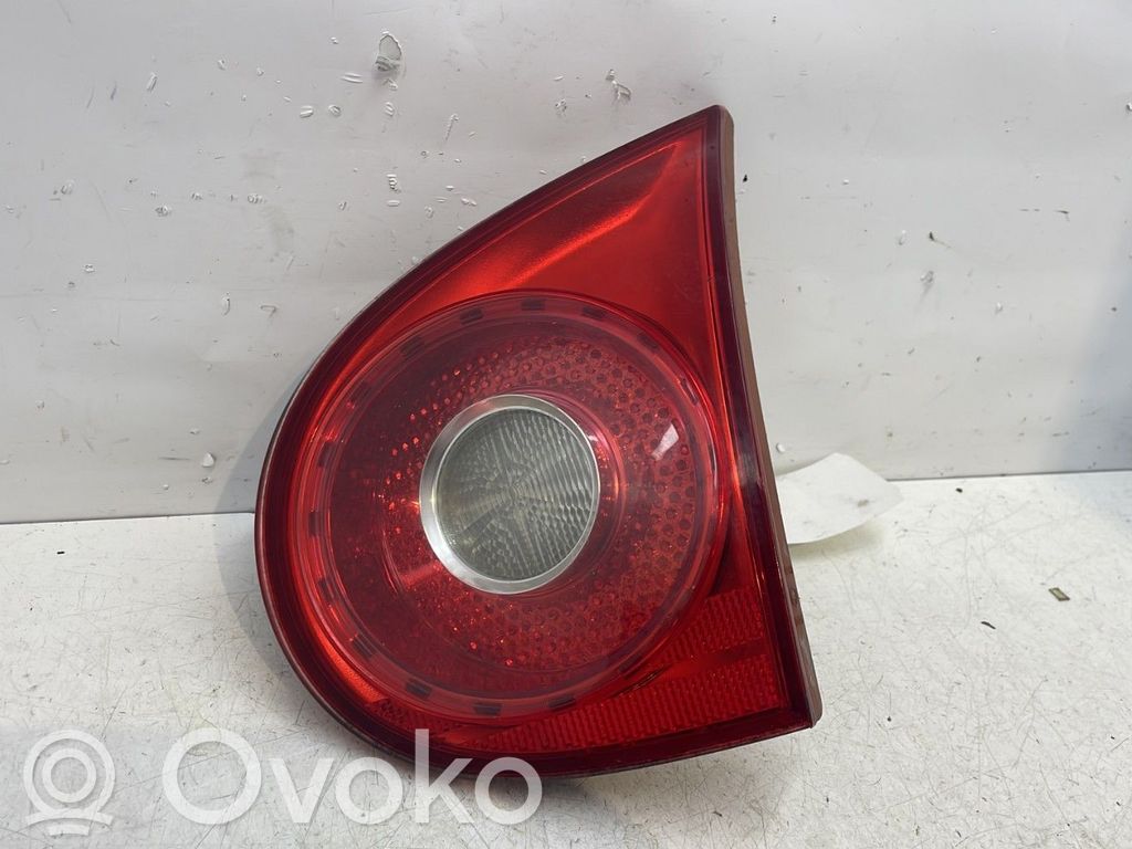 Volkswagen Golf V Luci posteriori del portellone del bagagliaio