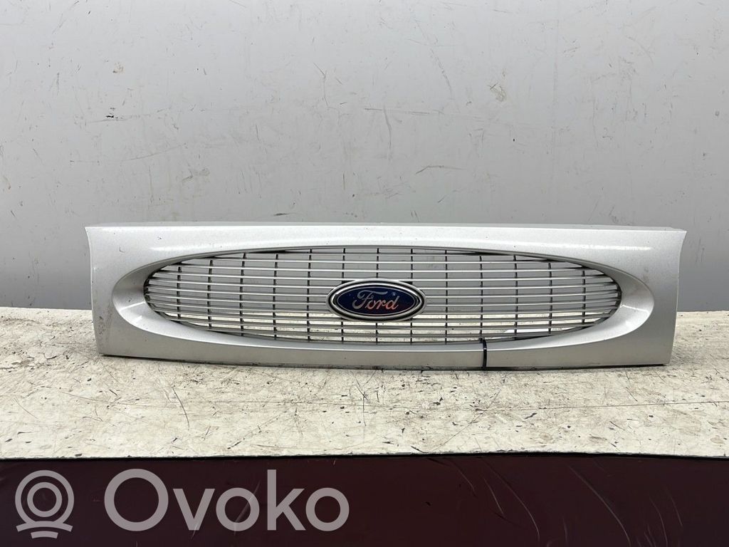 Ford Fiesta Grilă față 