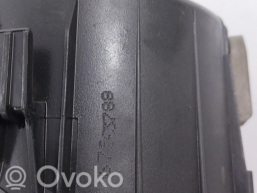 Subaru Outback Fendinebbia anteriore 