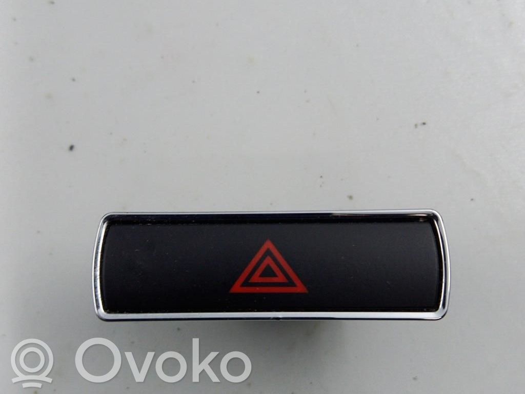 Ford Mondeo MK IV Hazard light switch 