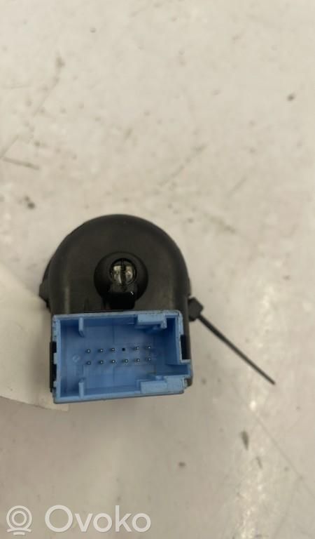 Peugeot 1007 Wing mirror switch 