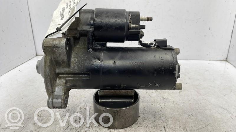 Motor de arranque   00005802E9