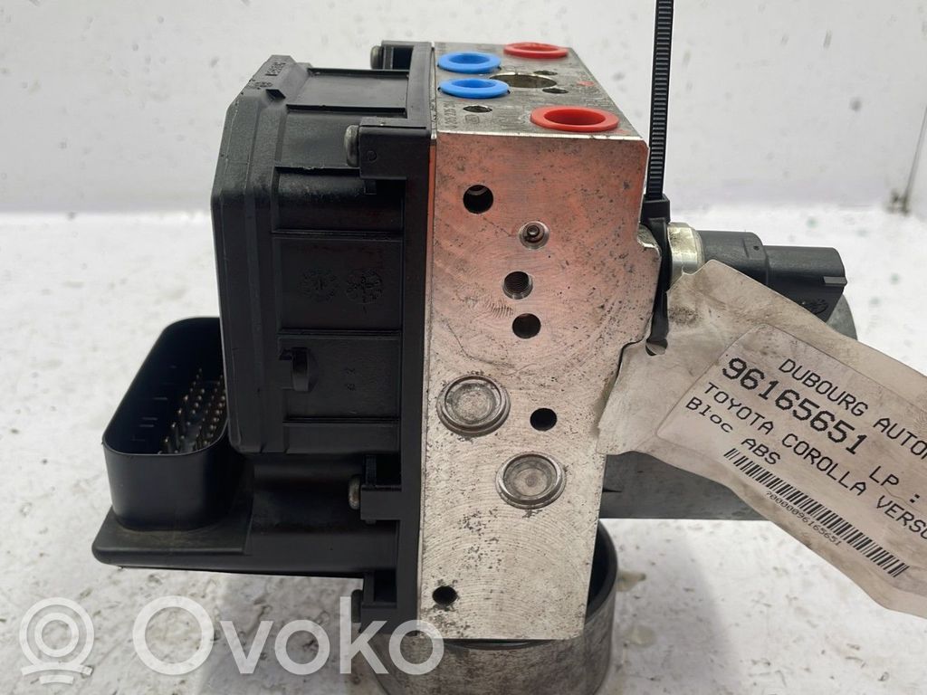 Toyota Corolla Verso E121 Bomba de ABS 