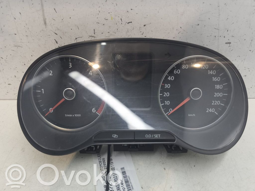 Volkswagen Polo V 6R Vitezometru (grup de instrumente) 