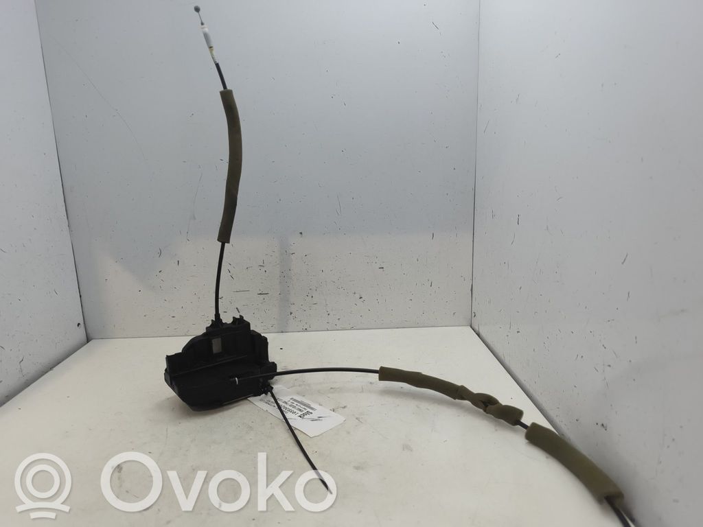 Takaoven lukko   825037711R