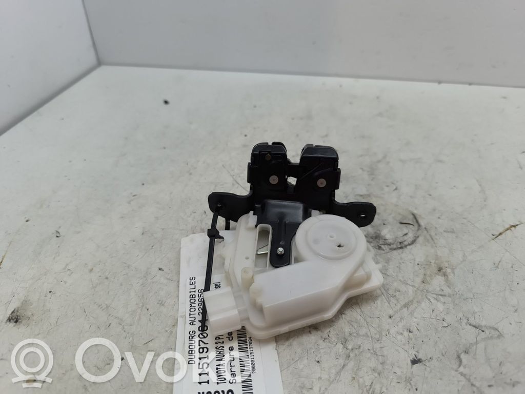 Toyota Auris E180 Blocco/chiusura/serratura del portellone posteriore/bagagliaio