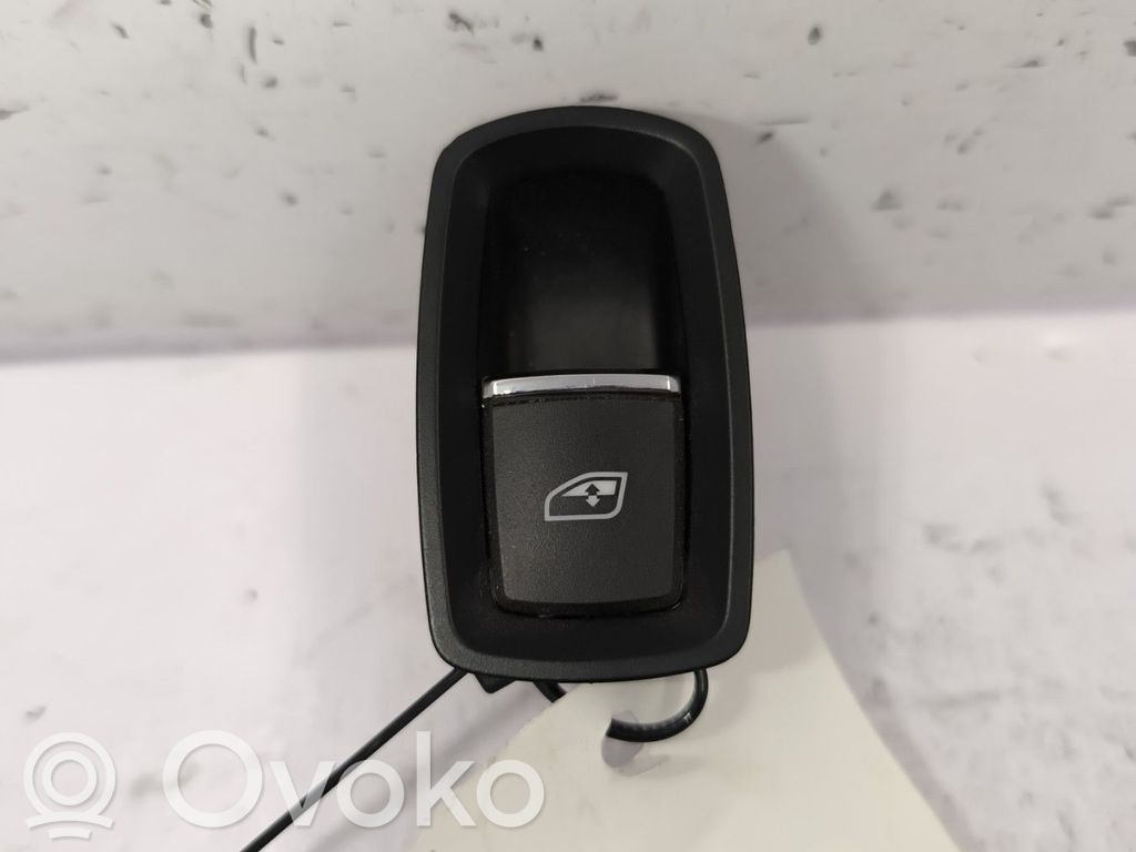 Porsche Cayenne (92A) Electric window control switch 