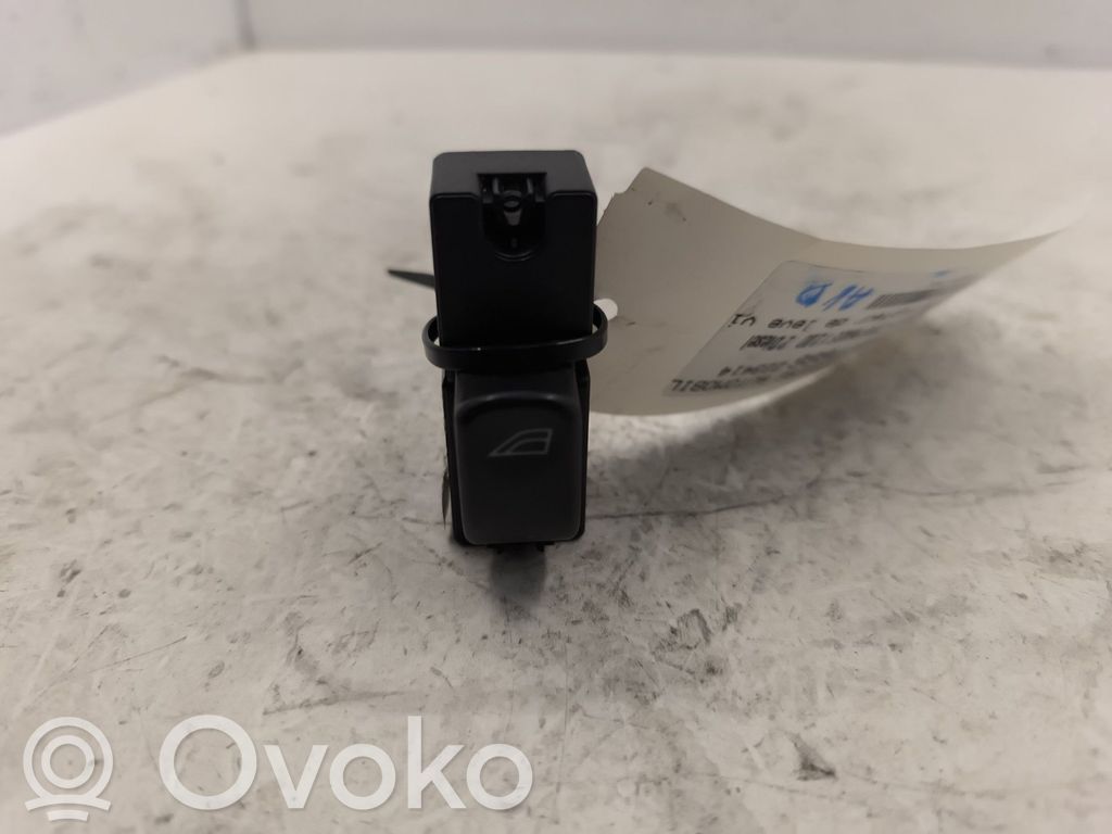 Electric window control switch   C2S2174
