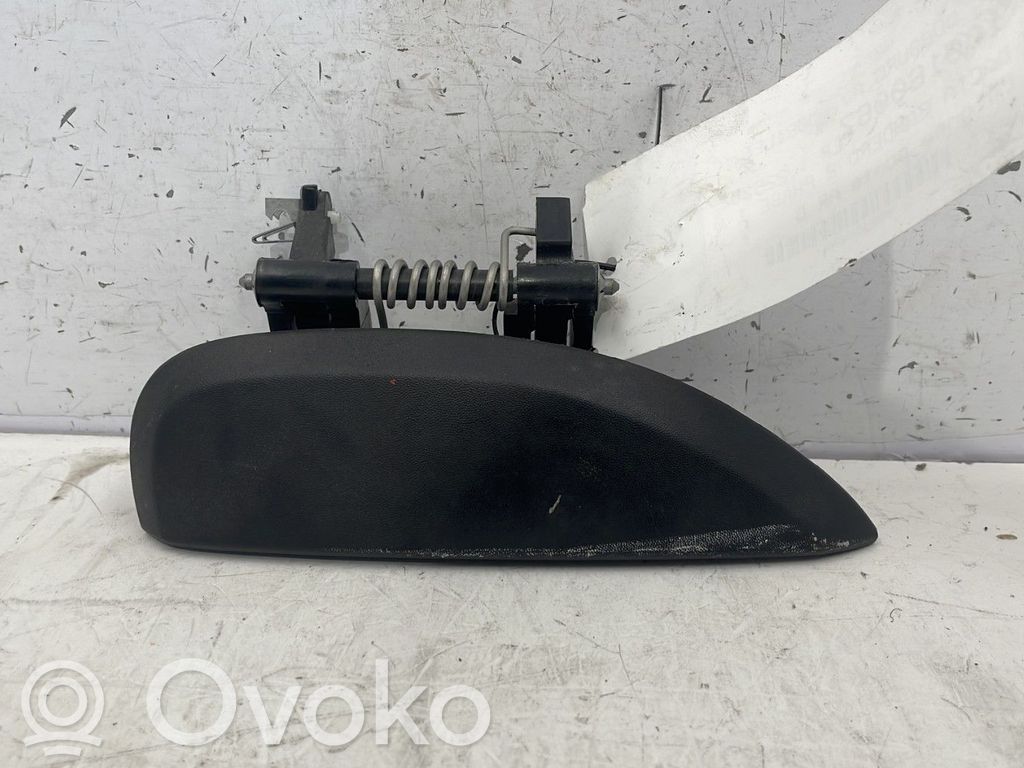 Manecilla externa puerta trasera   806067028R