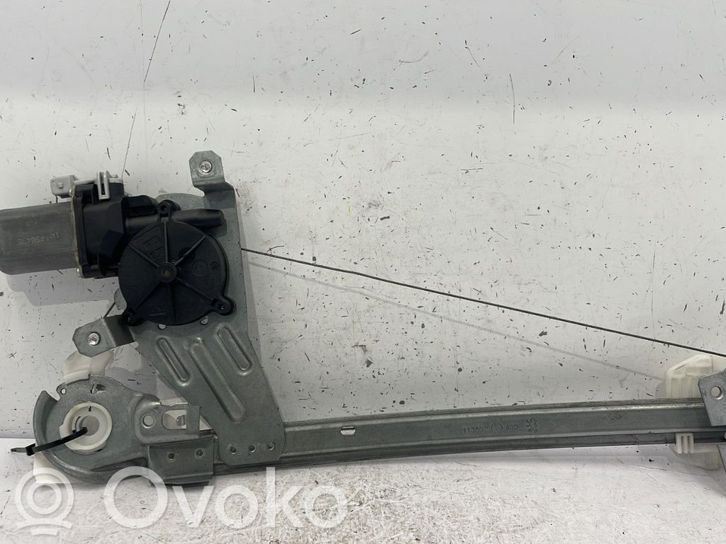 Peugeot 206 Takaoven ikkunan nostin moottorilla 