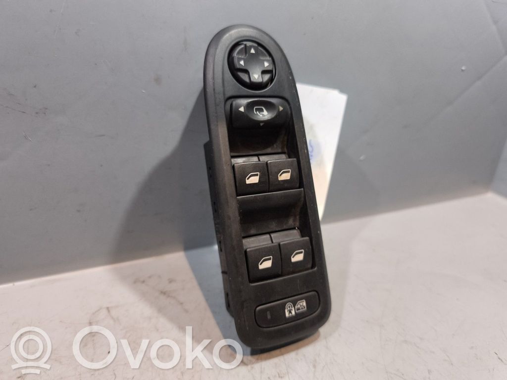 Comutator comandă geamuri electrice   98026364ZD