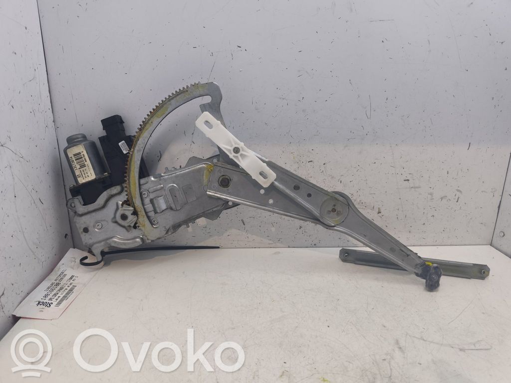 Opel Corsa C Macara ușă față cu motor 