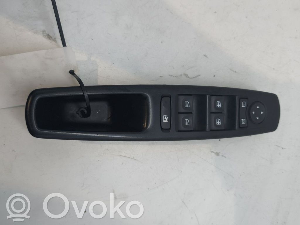 Comutator comandă geamuri electrice   809610015R