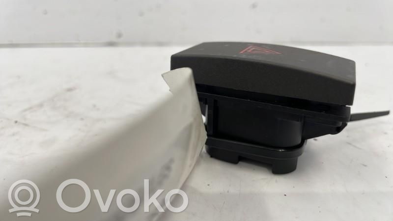 Ford C-MAX I Interruttore luci di emergenza 