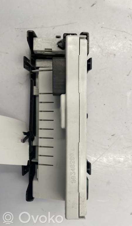 Ecran/afișaj/ecran mic   8200755144