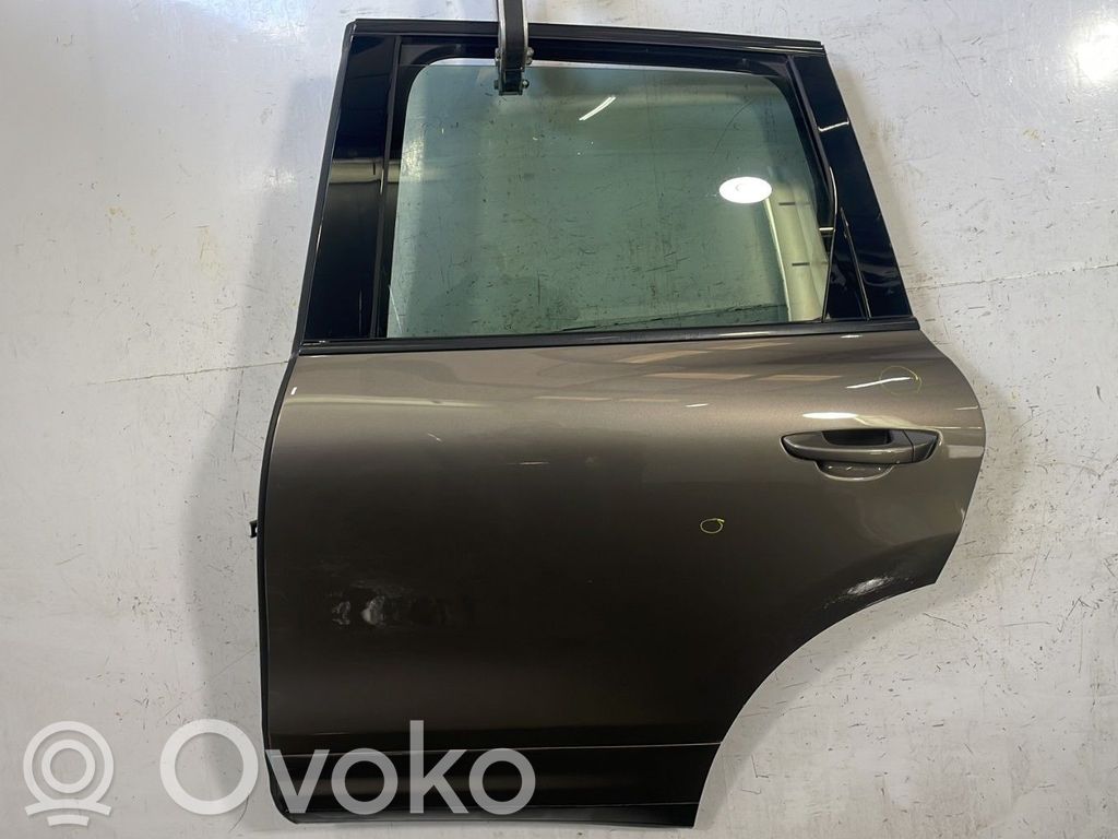 Porsche Cayenne (92A) Puerta trasera 