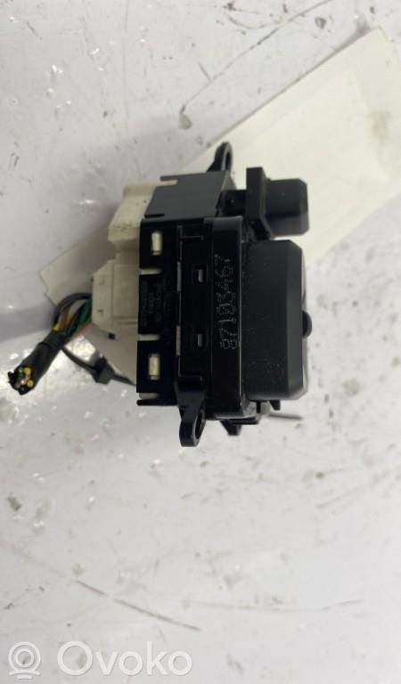 Hyundai ix35 Interruptor del espejo lateral 
