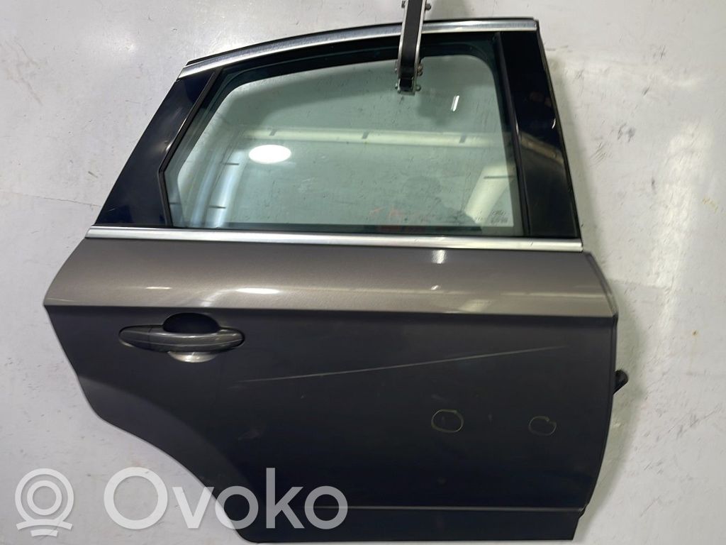 Ford Mondeo MK IV Puerta trasera 