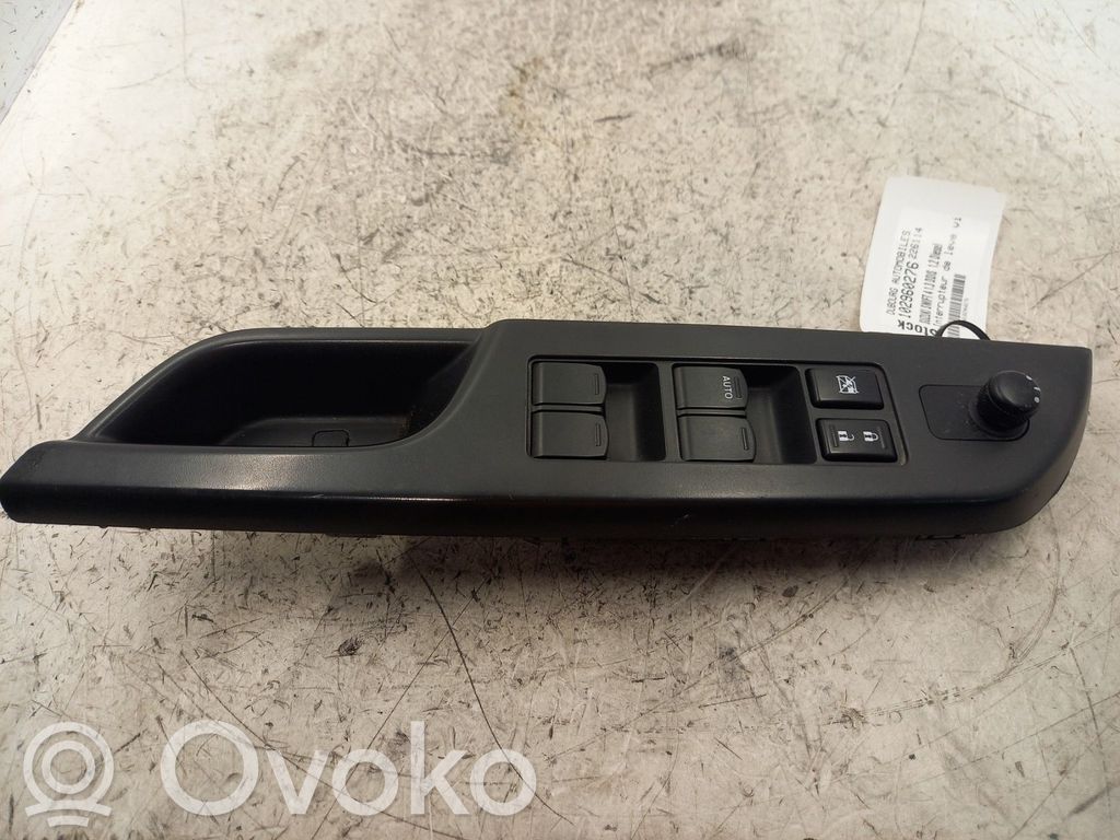 Comutator comandă geamuri electrice   3799068L83