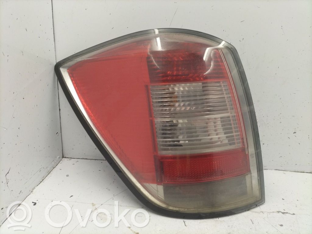 Opel Astra H Aizmugurējais lukturis virsbūvē 