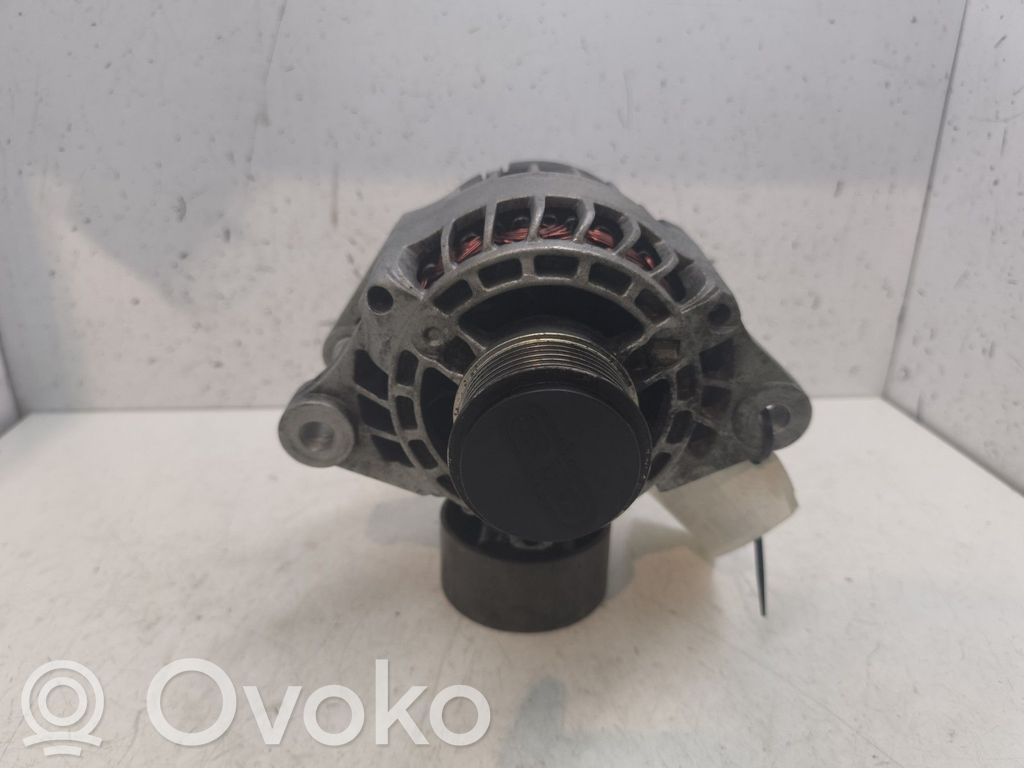 Alfa Romeo 156 Ģenerators 