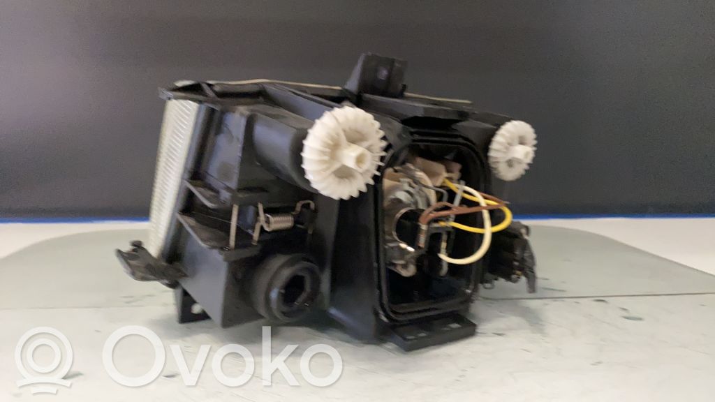Scheinwerfer   6K1941029C