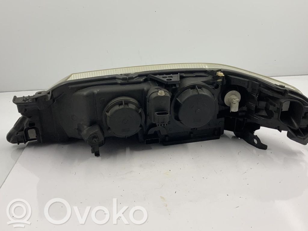 Scheinwerfer   7701048931