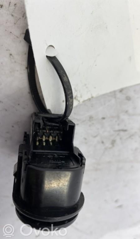 Interruptor del espejo lateral   9100300