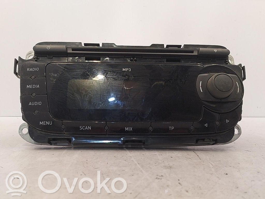 Seat Ibiza IV (6J,6P) Radio / CD-Player / DVD-Player / Navigation 