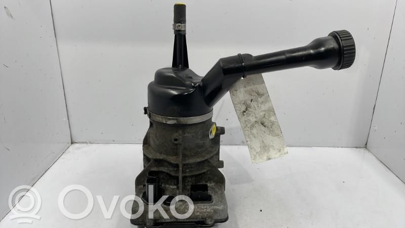 Peugeot Partner Ohjaustehostimen pumppu 