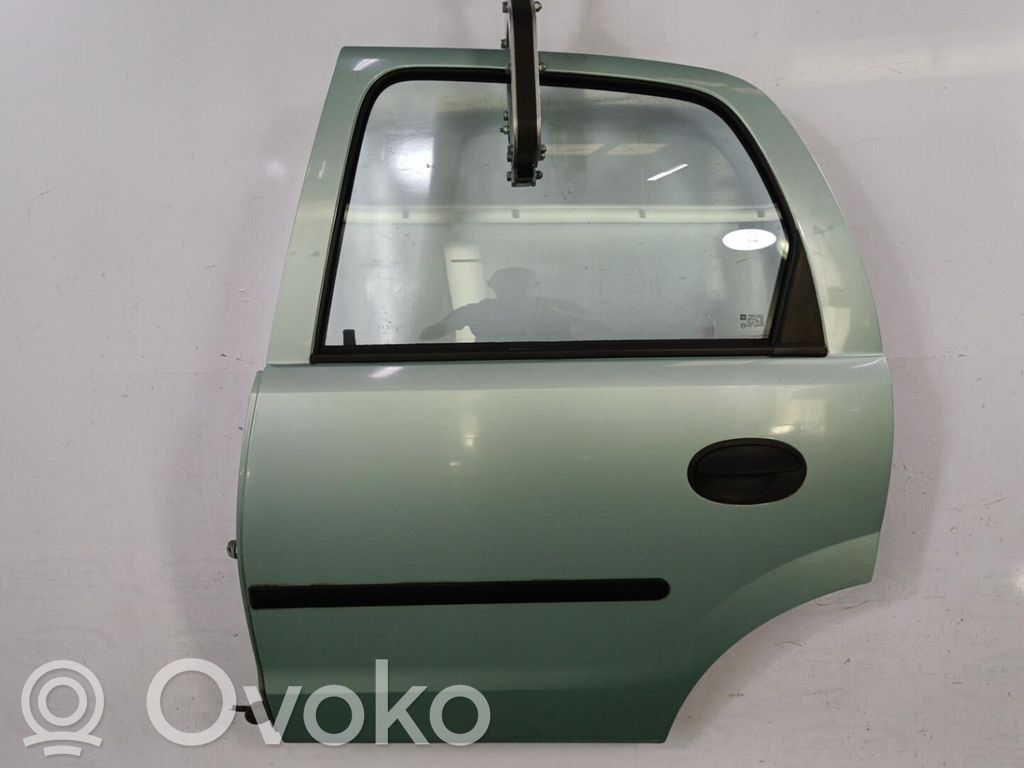 Opel Corsa C Takaovi 