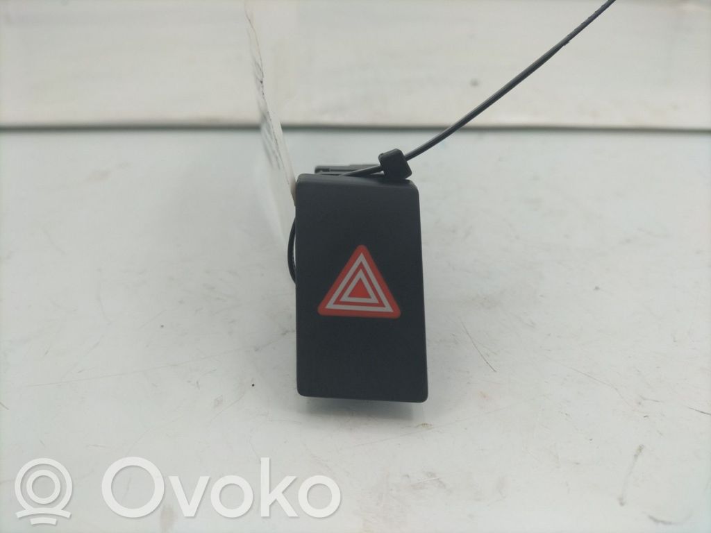 Toyota Verso Hazard light switch 