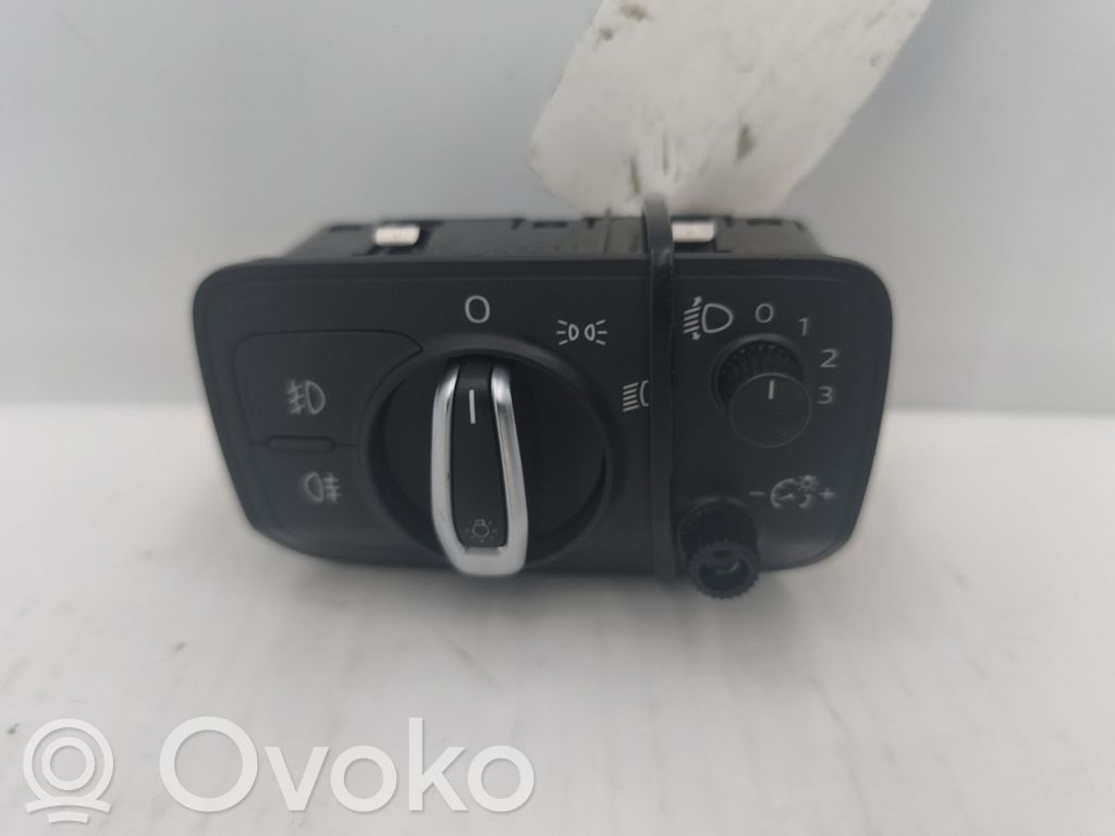 Light switch   8V0941301