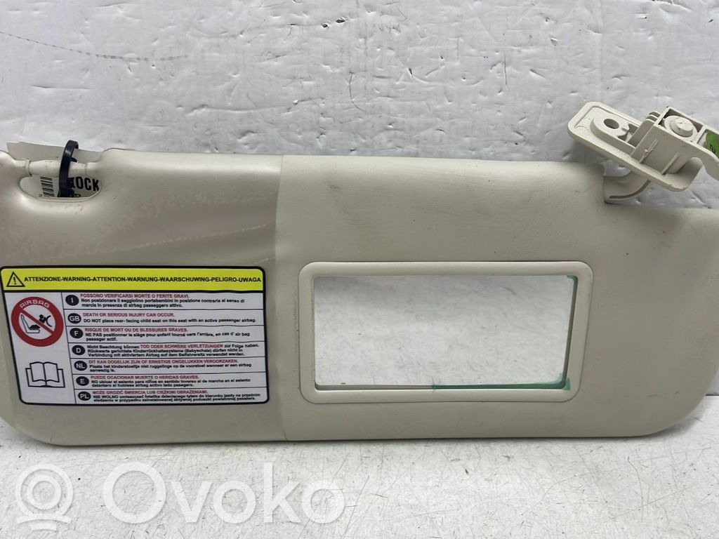 Sun visor   1570922