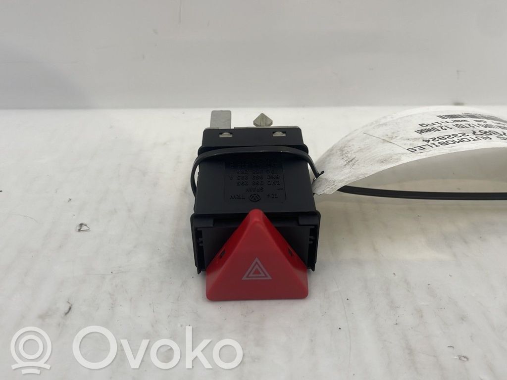 Schalter Warnblinkanlage   6N0953235C302