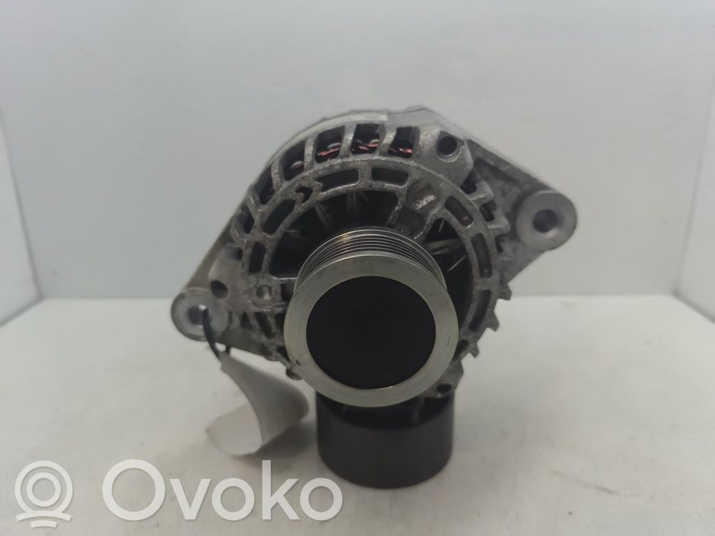 Opel Astra H Generator/alternator 