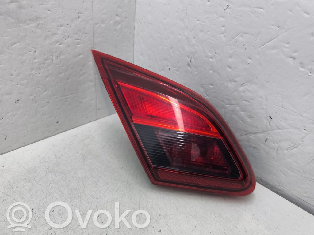 Tailgate rear/tail lights   39012623