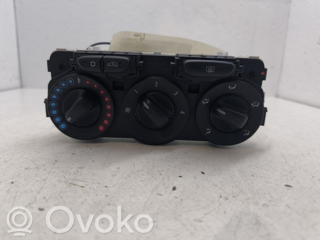 Opel Corsa E Climate control unit 