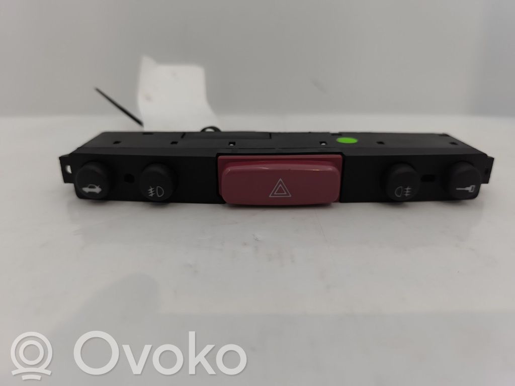 Alfa Romeo 147 Hazard light switch 