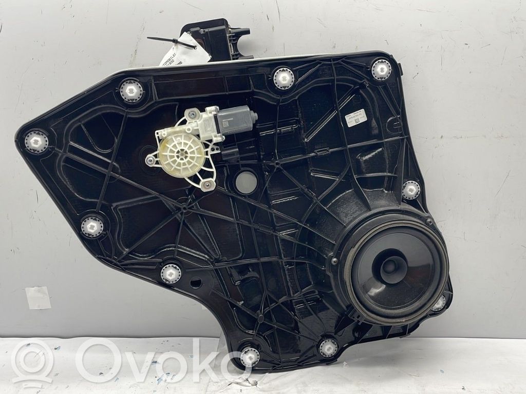 Ford Focus Elektryczny podnośnik szyby drzwi tylnych 