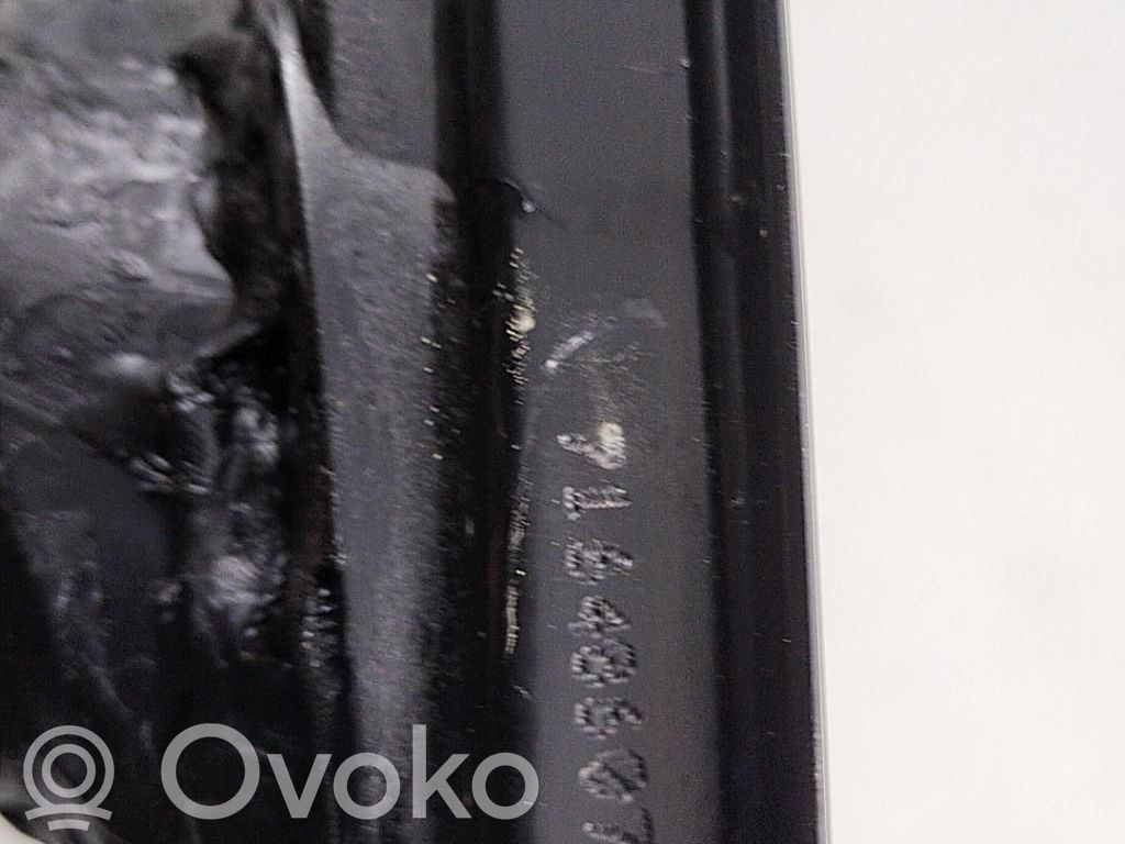 Nissan Almera Takaluukun takavalot 