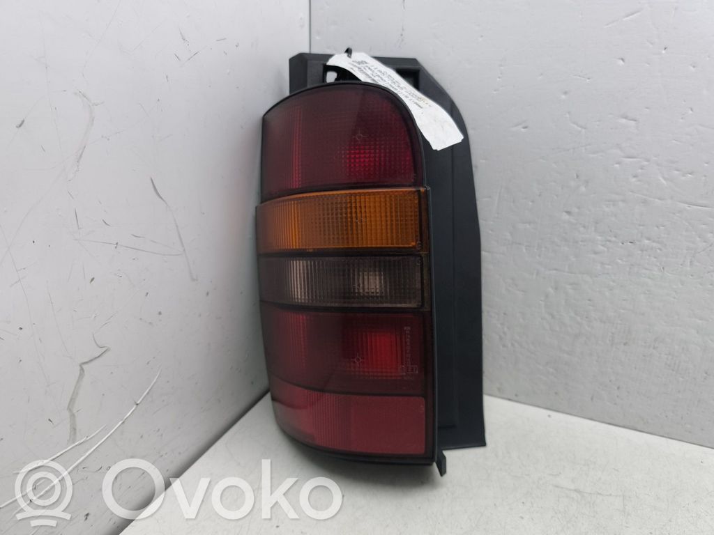Renault Espace II Lampă spate în caroserie 