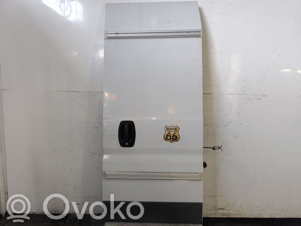 Fiat Ducato Puerta de carga trasera/atrás 