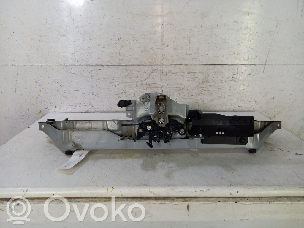 Nissan Note (E11) Staffa del pannello di supporto del radiatore parte superiore 