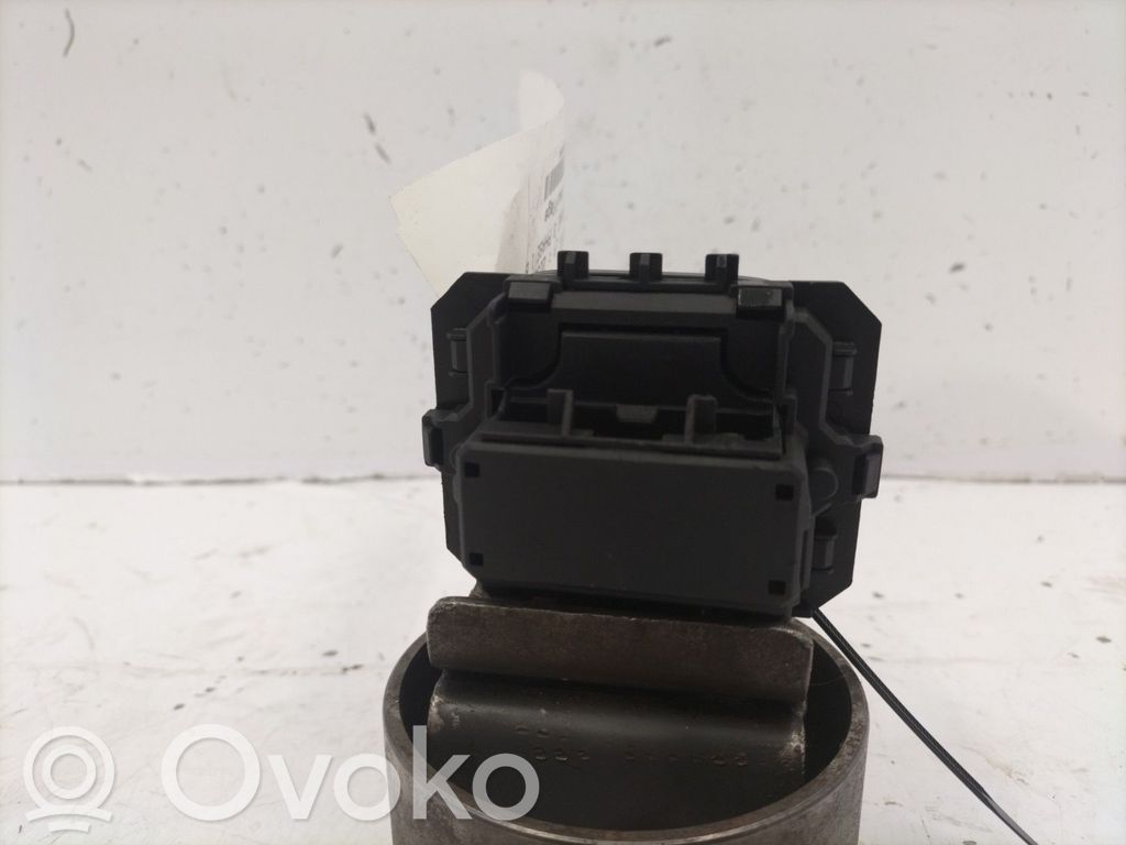 Renault Megane III Motor aerotermă/rezistor ventilator 