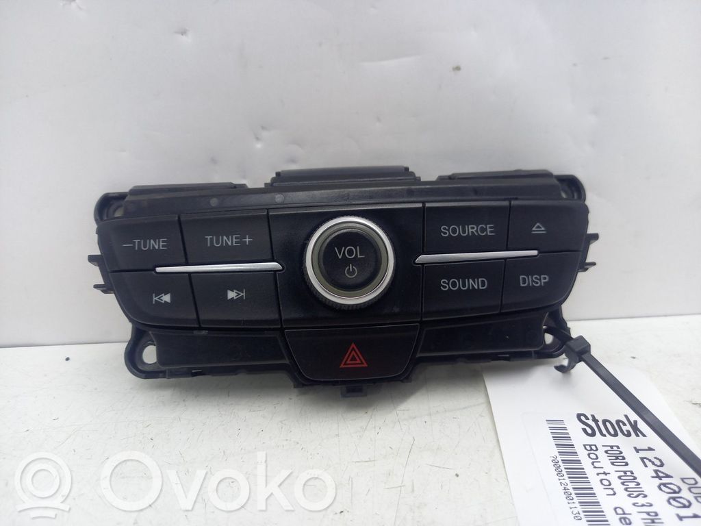 Ford Focus Hazard light switch 