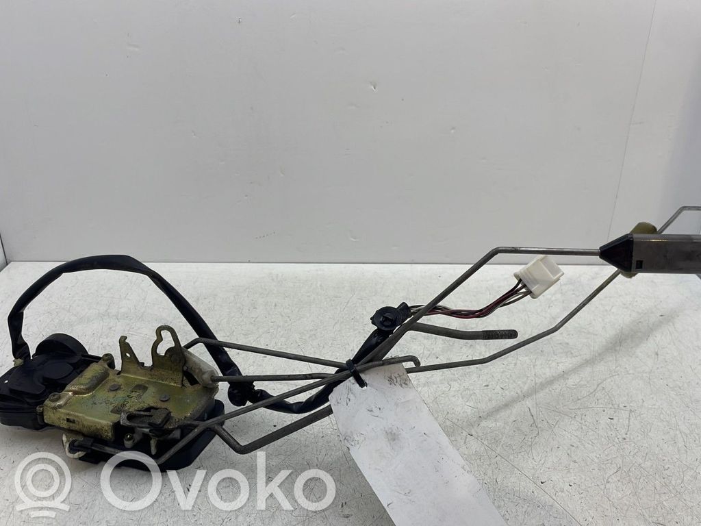 Mazda Premacy Priekinė durų spyna 