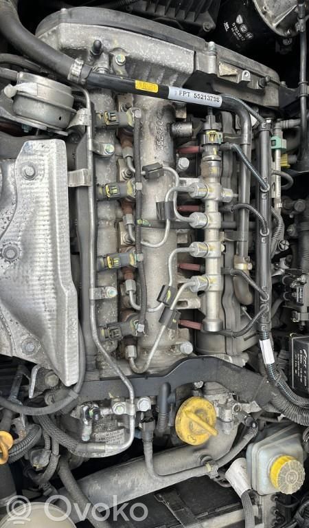 Variklis   199B5000